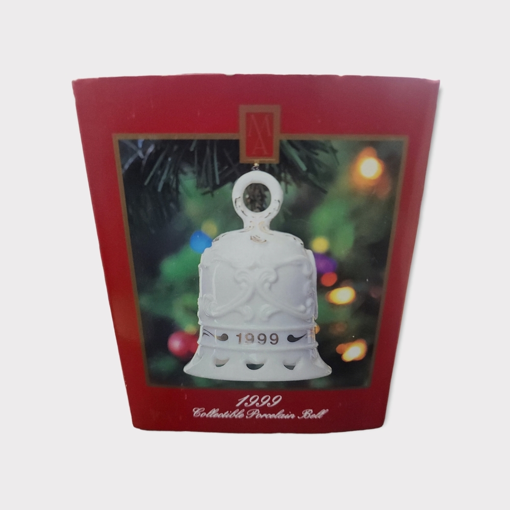 Madison ave Christmas bell‎ ornament